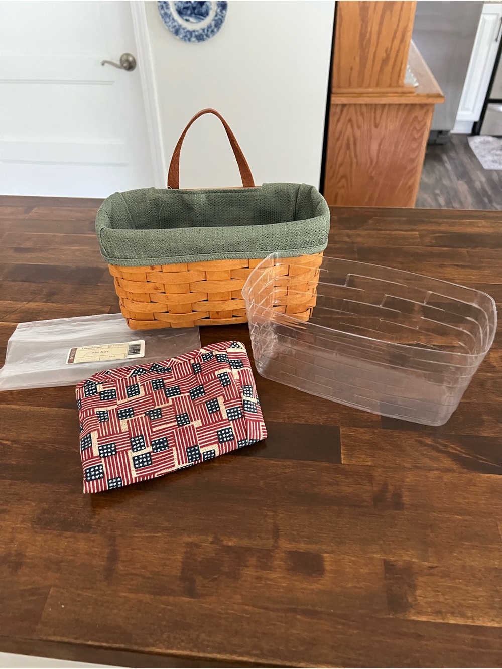 Longaberger Med Key Basket, 2 Fabric Liners, 2002